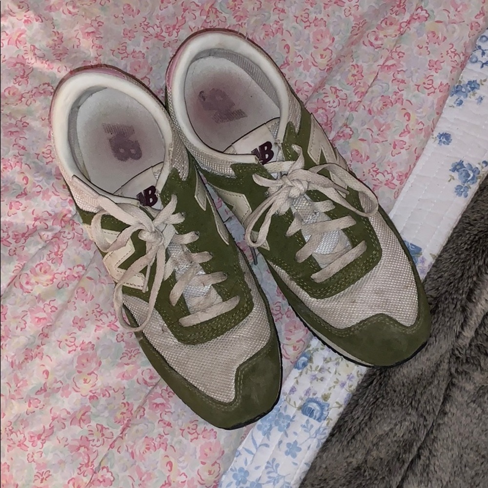 New Balance tennis sneakers - Picture 2 of 3